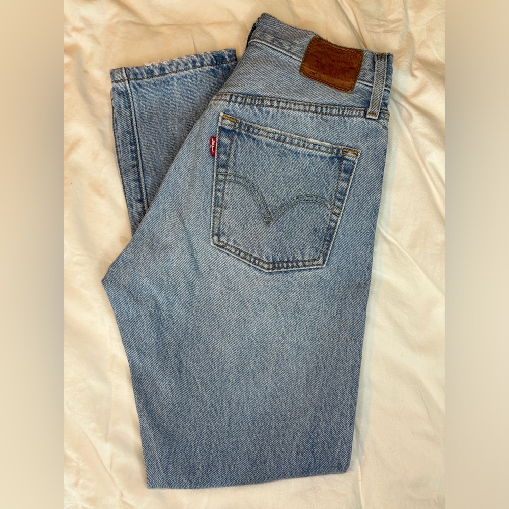 Levi’s 501 skinny 25X28 light wash
